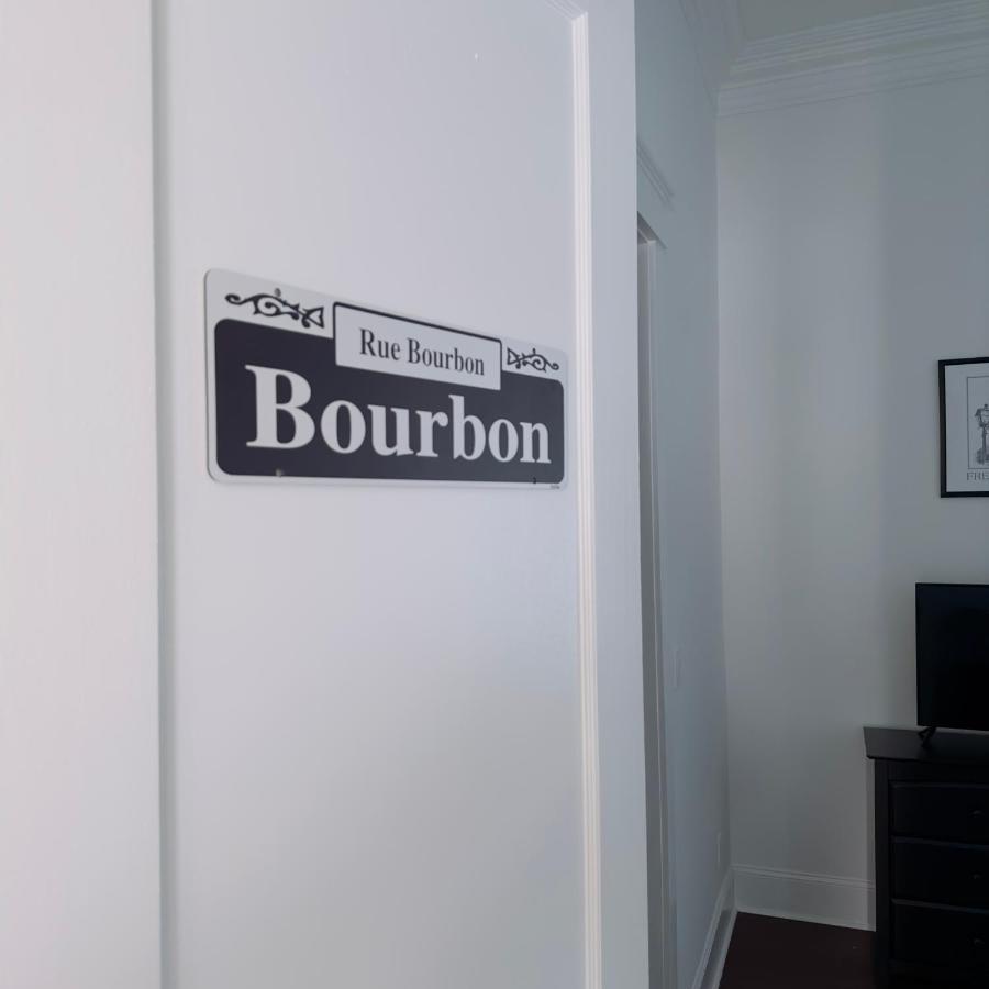 The Historic Bourbon Suit Walk To French Quarter New Orleans Exterior foto